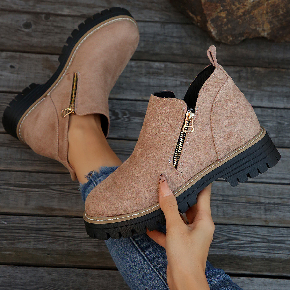 Bottines Suédées Zip Latéral Confort Femme