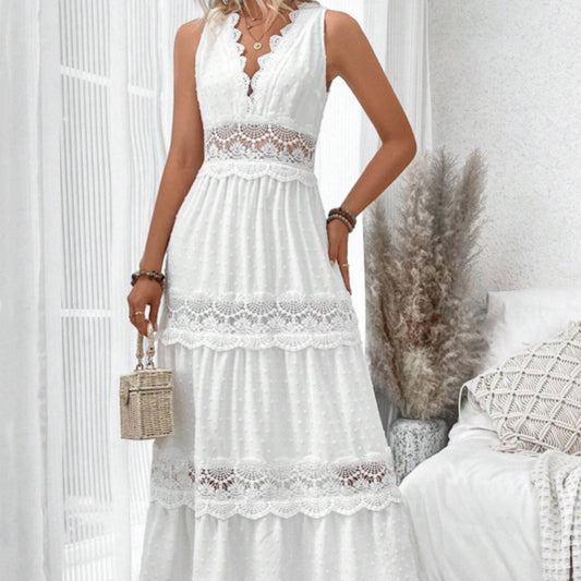 Robe Longue Dentelle Élégante Col V